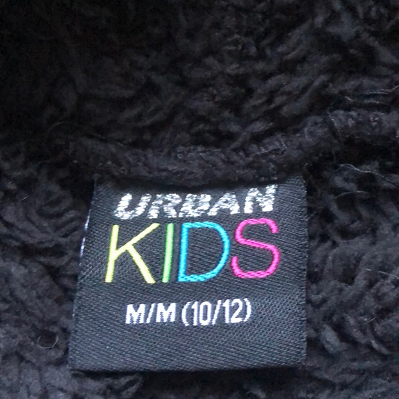 Kids Fluffy Penguin Hoodie - Picture 3 of 3